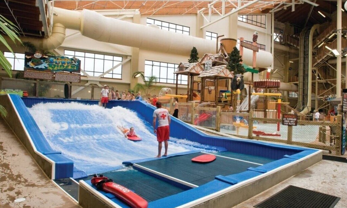 Sevierville Condo | Smokies | Splash Park Vacation | Resort Pools | 2BR Deluxe