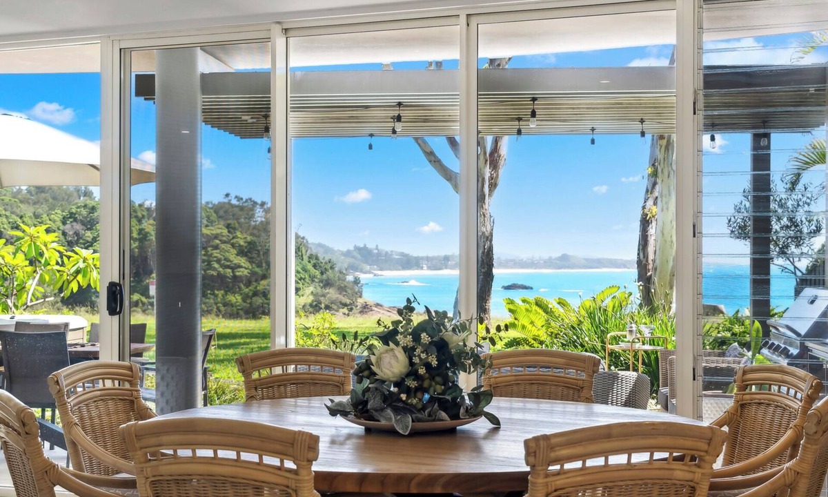 Coffs Harbour Apartment | Solara Luxury Coastal Escape with Ocean Views in Coffs Harbour