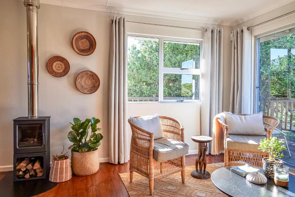Port Elizabeth House | Soutelande Country Stay Near the Beach