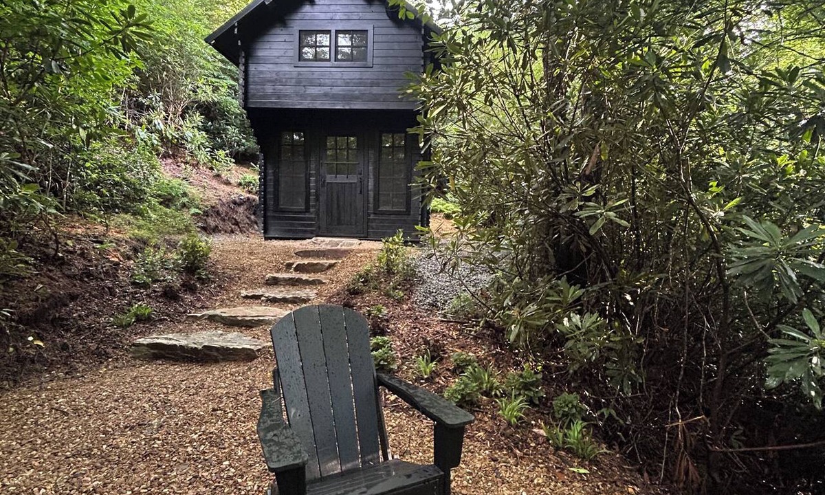 Newland Cabin | Storybook Forest Cottage with Loft Bedroom & Wellness Courtyard Access