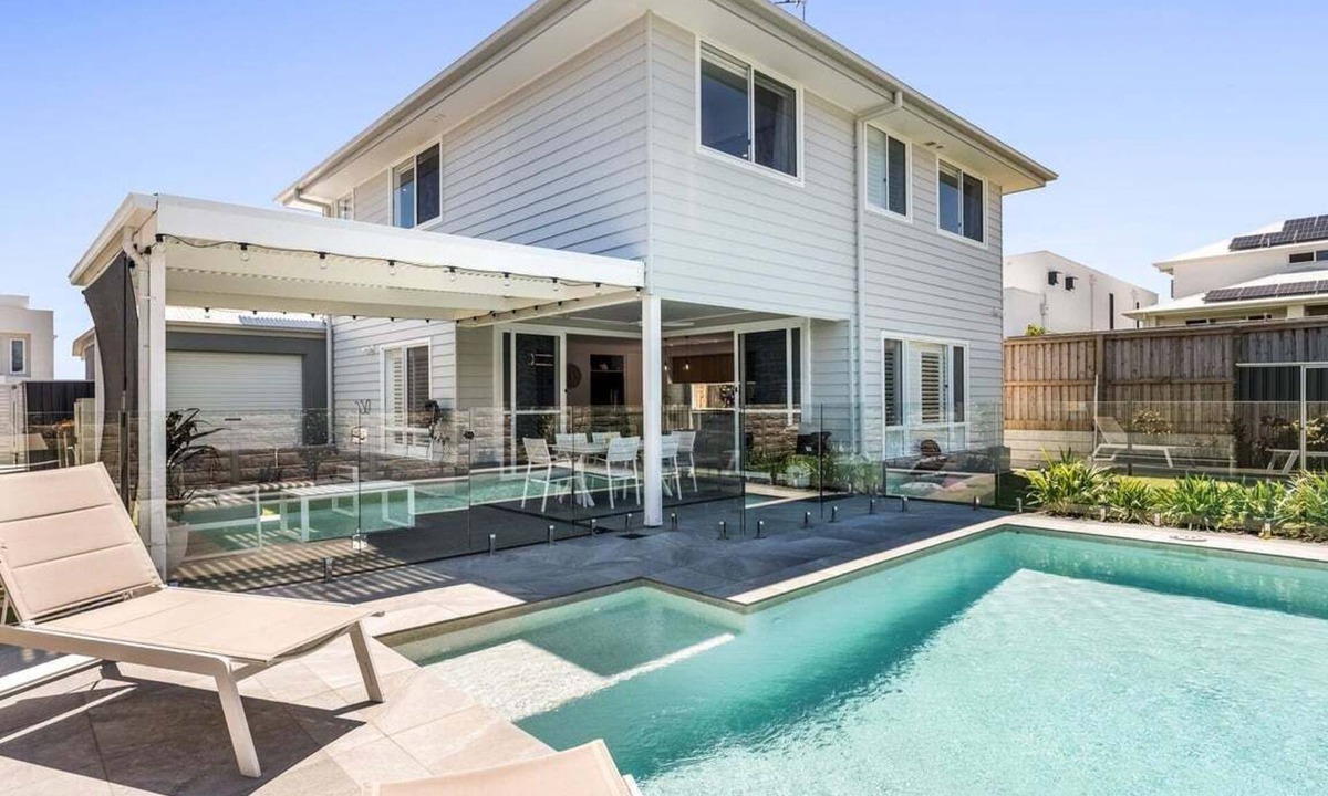 Skennars Head House | Sunhaven - Family home with a pool walking distance to the beach