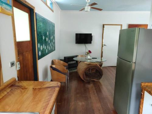 Upper Burringbar House | Sweetwater Cottage. A private mountain escape
