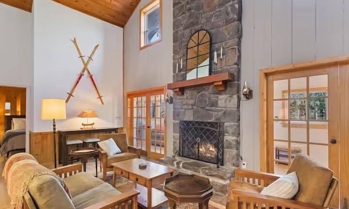 Beech Mountain Ski Chalet | The Bear Dance Chalet