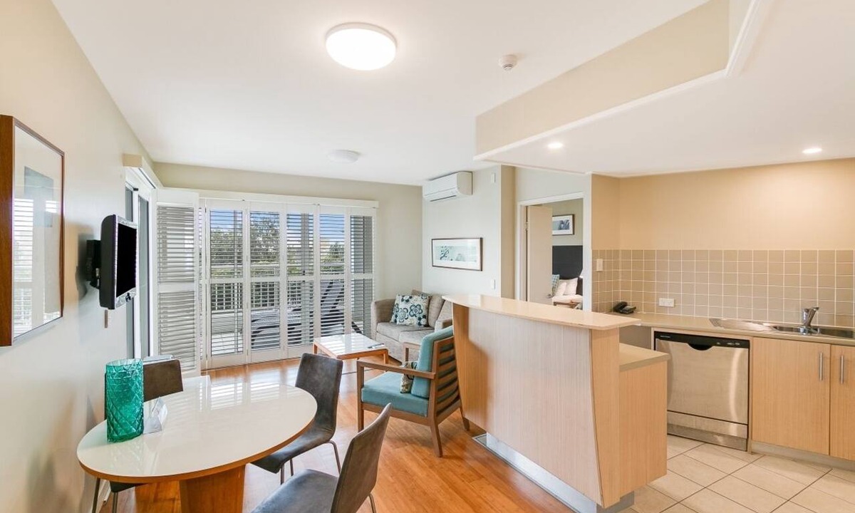 Kingscliff Apartment | The Pool Resort Kingscliff - 1 BR Spa Suite (7120) - Holiday Management Co.