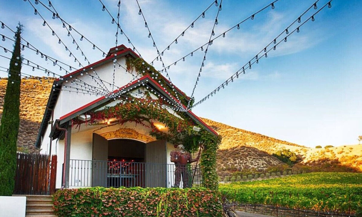 Salinas House | The Vineyard House in the Pastures of Heaven