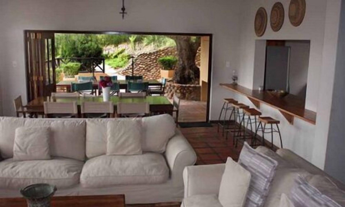 Malagas Cabin | Tides Lodge