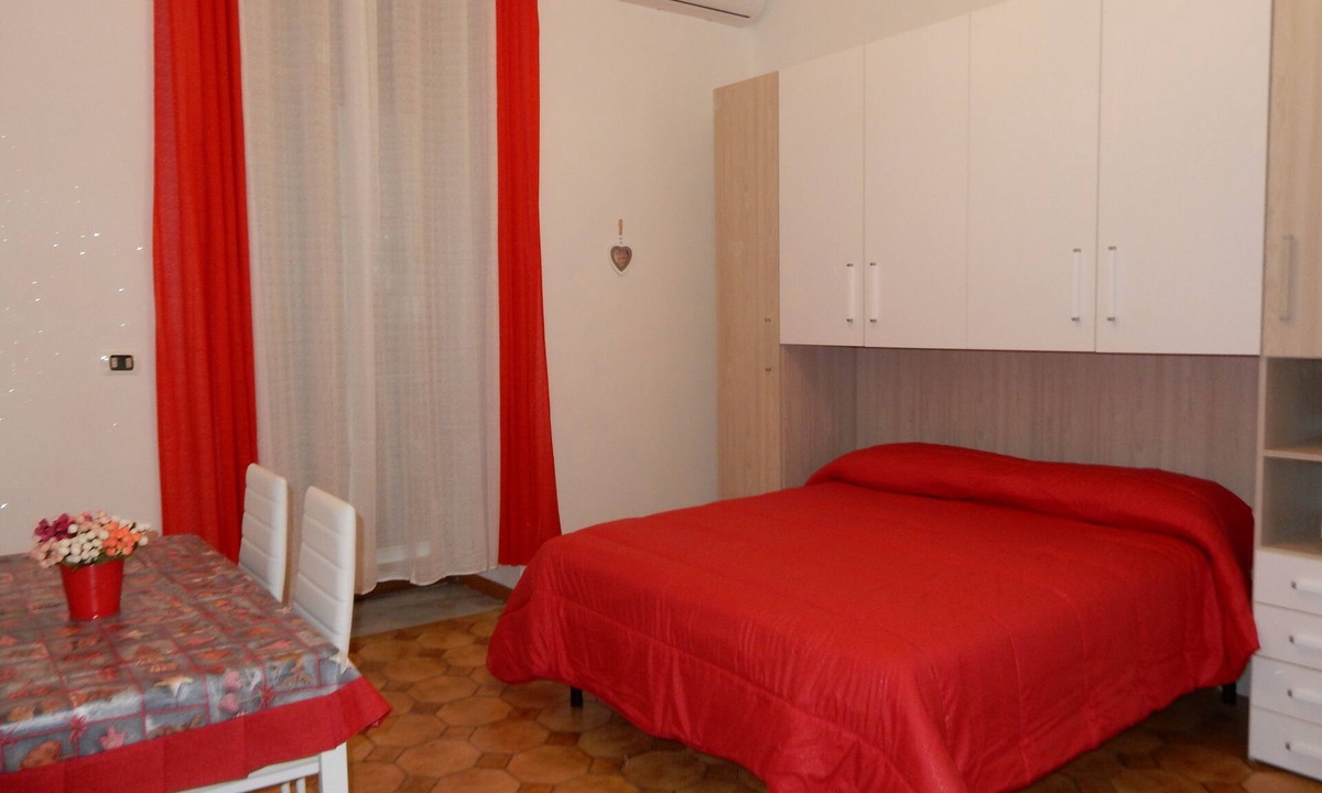 Vittorio Emanuele House | TITTY 'HOME - An apartment in the historic center for everyone