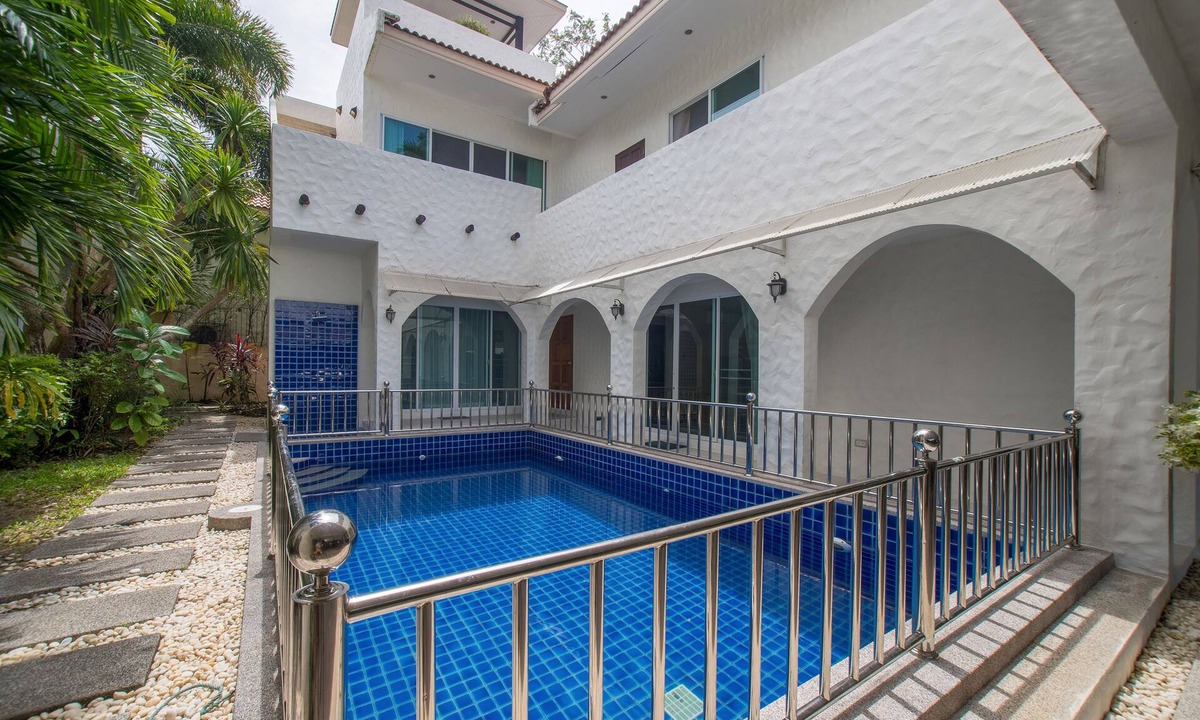 Rawai Villa | Unique Greek style villa is located at the south of Phuket island
