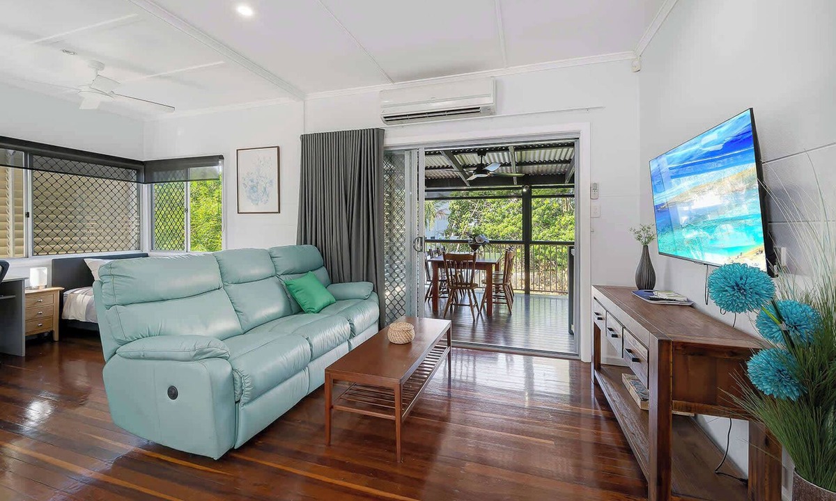 Kings Beach House | Verney Beachside Getaway