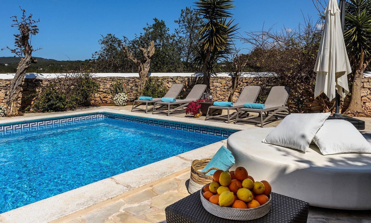 Sant Rafael de Sa Creu Villa | VILLA CAN FITA- Charming private villa with pool, free fast WIFI and air conditioning. Close to the city of Ibiza.