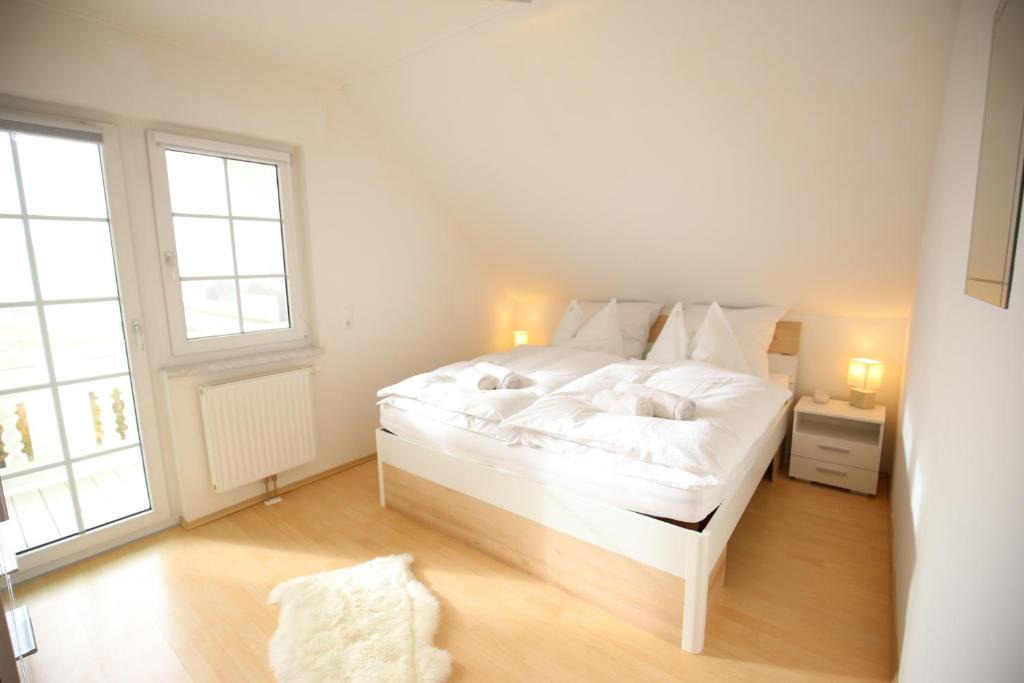 Aich House | Villa Hasi