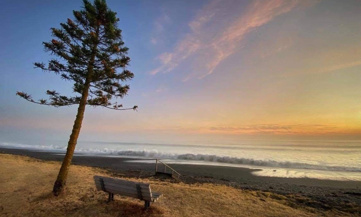Westshore Cottage | Westshore Beach Cottage, 1 to 2 Bedroom , Long Term Stays welcome