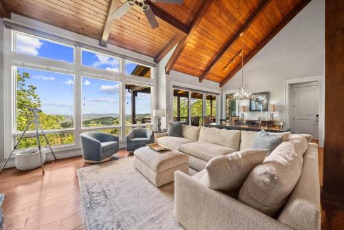 Deep Gap House | Whispering Ridge Estate