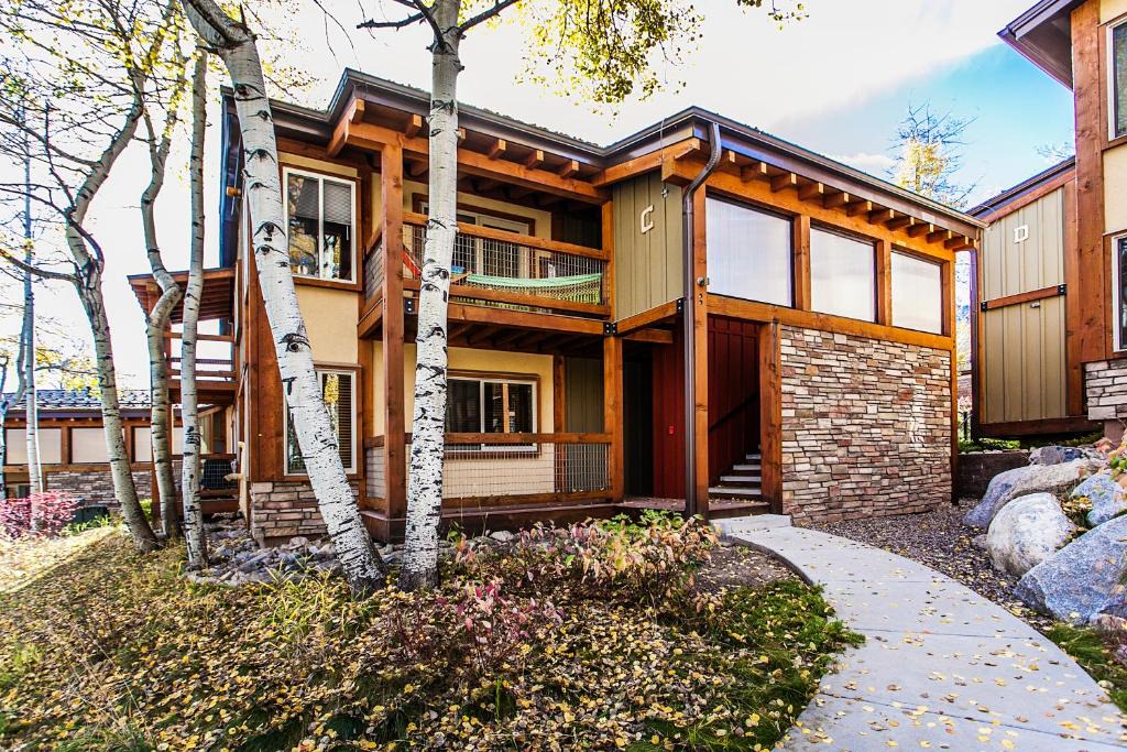 Snowmass Village Apartment | Willows Condos by Snowmass Vacations