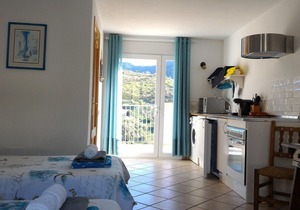 Delightful Studio 'Rubite' w/Mountain Views, sleeps 2, country holiday complex in Trapiche