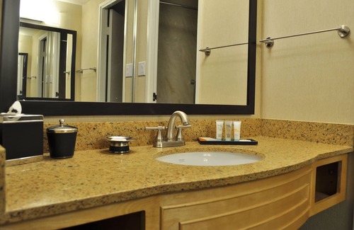 Village of La Jolla Hotel | Inn By The Sea La Jolla