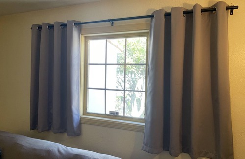 Historic Tennis Club Apartment | Villa C - a studio with kitchen. A few steps from downtown Palm Springs! π