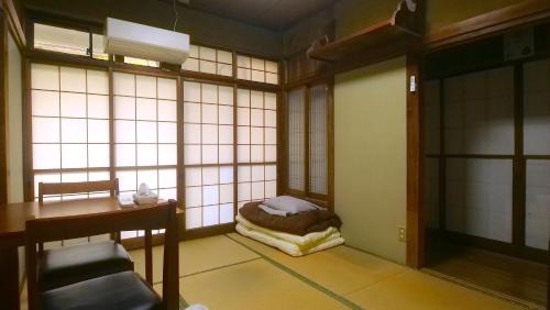 Oyama Hostel | 木の家ゲストハウス小山西口館
