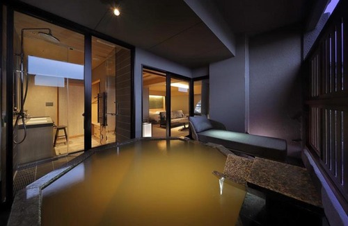Ikaho Stone Steps Hotel | 楓と樹