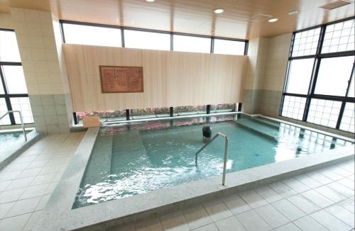 Fujisawa Hotel | 湘南台温泉らく