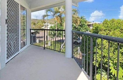 West End Apartment | 1 Bed Apartment on Henry
