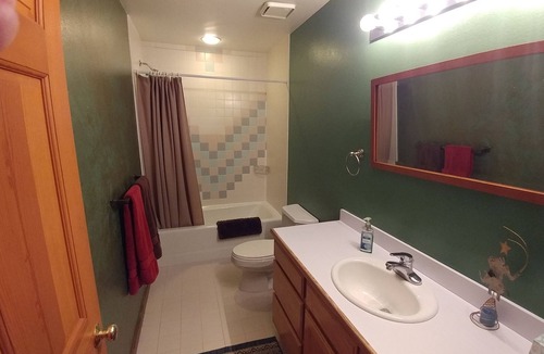 Snowmass Village House | 1-bedroom +Private bath in shared house in Old Snowmass perfect for your getaway