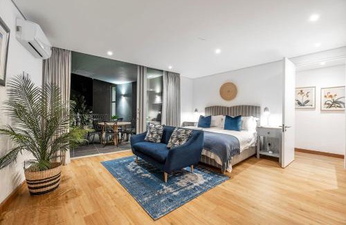 Westcliff Apartment | 17 Marine - 3 Bedroom - Sea View - Apt 101