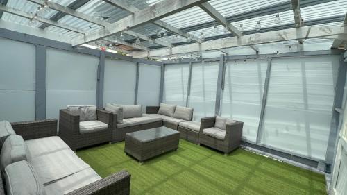 Auckland House | 2-bed granny flat near Auckland Airport