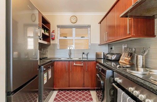 Century City Apartment | 2-bedroom apartment in Cape Town with magnificent views of Table Mountain