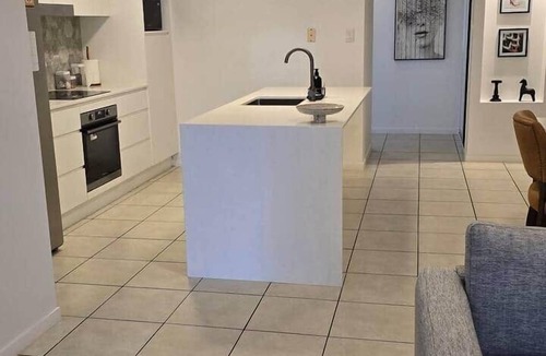 West End Apartment | 3 Bed West End Apartment