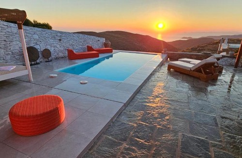 Kithnos Villa | 3 SENSES villa