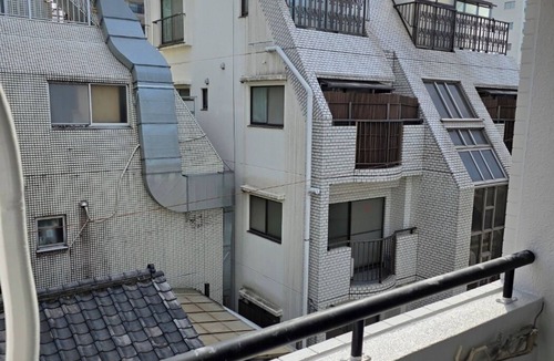 Numabukuro Apartment | A cozy accommodation in Nakano City, 3 stops from Shinjuku, for 4 people