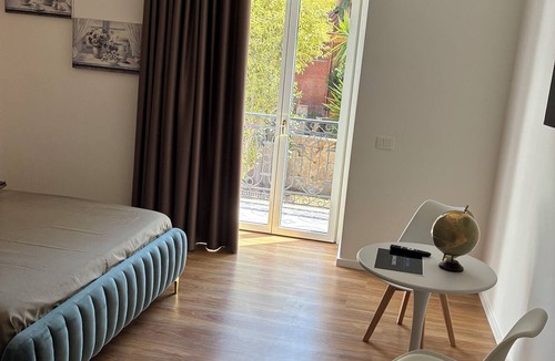 Caserta Bed & Breakfast | A cozy hotel just a short walk from Caserta, with bright, modern rooms.
