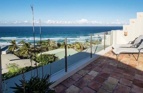 Sunshine Beach Apartment | A Mediterranean getaway, Sunshine Beach