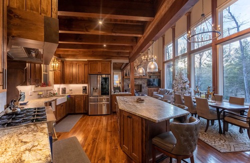 Blowing Rock House | A Robins Nest Brand New Creekside Home with Hot Tub and Game Tables