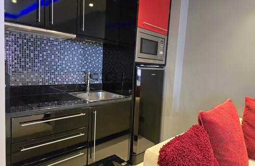Patong Condo | Absolute Bangla Jacuzzi Suite Condo