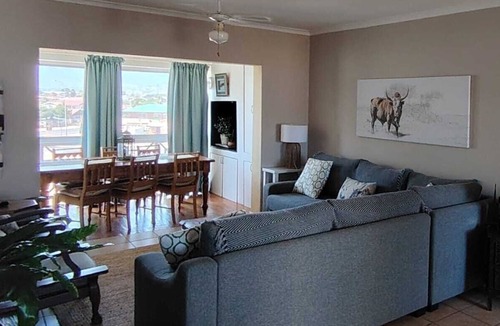 Strand Apartment | Adorable 3-bedroom apartment in enchanting Strand near the beach