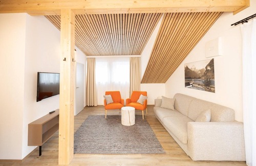 Hinterstoder Apartment | Alpine Retreat with Mountain Views