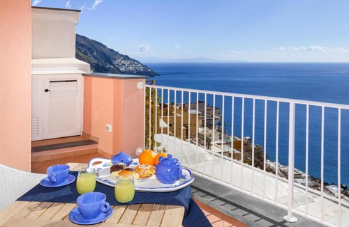 Positano House | Amore Rentals - Casa Bluedream