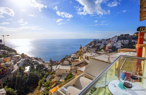 Liparlati Ski Chalet | AMORE RENTALS - Casa Paradisea with Sea View Terraces