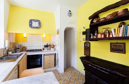 Schiazzano Villa | AMORE RENTALS - Villa Pizzo with Swimming Pool, Garden, Sea View and Parking