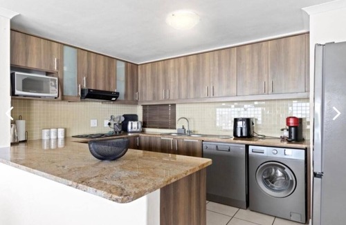 Bloubergstrand Apartment | An Exceptional Beachfront Retreat