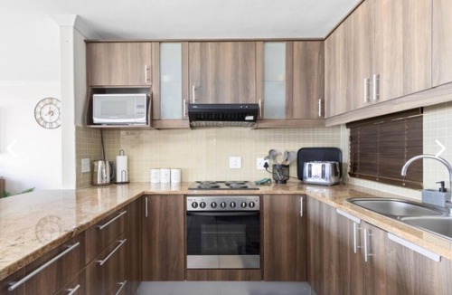 Bloubergstrand Apartment | An Exceptional Beachfront Retreat