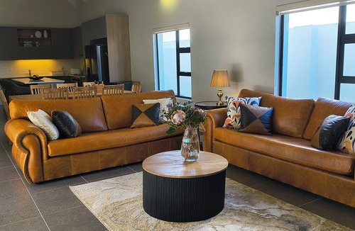 Trawal House | Anka's House in high security eco estate, Somerset West, Close to the winelands.