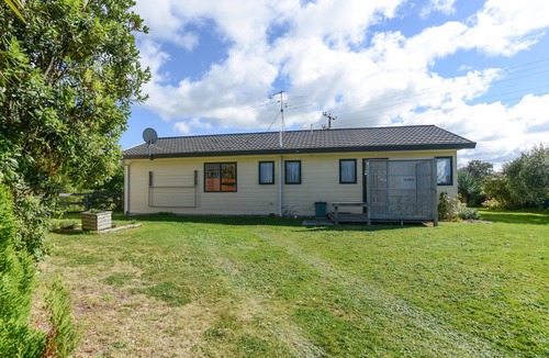 Waimarama Cottage | Arawai - Waimarama Holiday Home