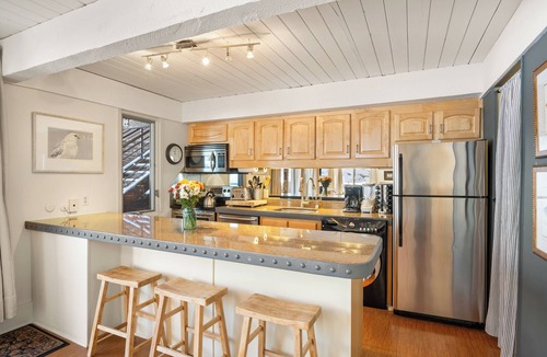 Aspen Condo | Aspen Mountain Views, Bright Corner 2BR, Pool, Hot Tub, 7-Min Walk to Gondola