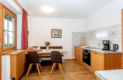 Almdorf House | Apartment/2 bedrooms/bath, WC - Oberdeutinghof