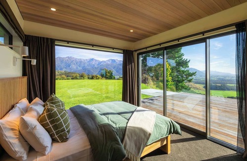 Kaikoura House | Ata Rangi Lodge | Kaikōura