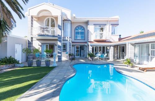 Sunset Beach House | Atlantic Beach Villa
