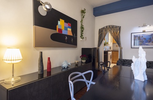 Chiaia Apartment | AUGUST SEPTEMBER REDUCED PRICES, walking promenade and historic center two stops